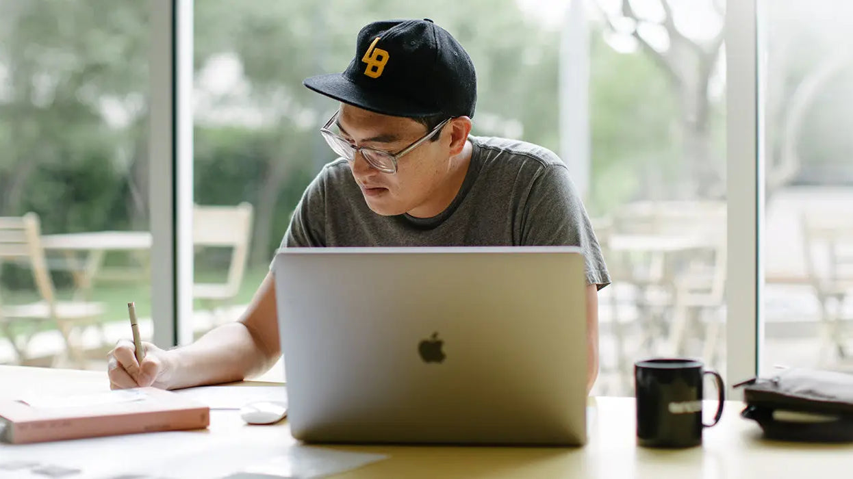 Designing-the-Incase-x-BIONIC-Collection-with-Kenji-Okada Incase.com