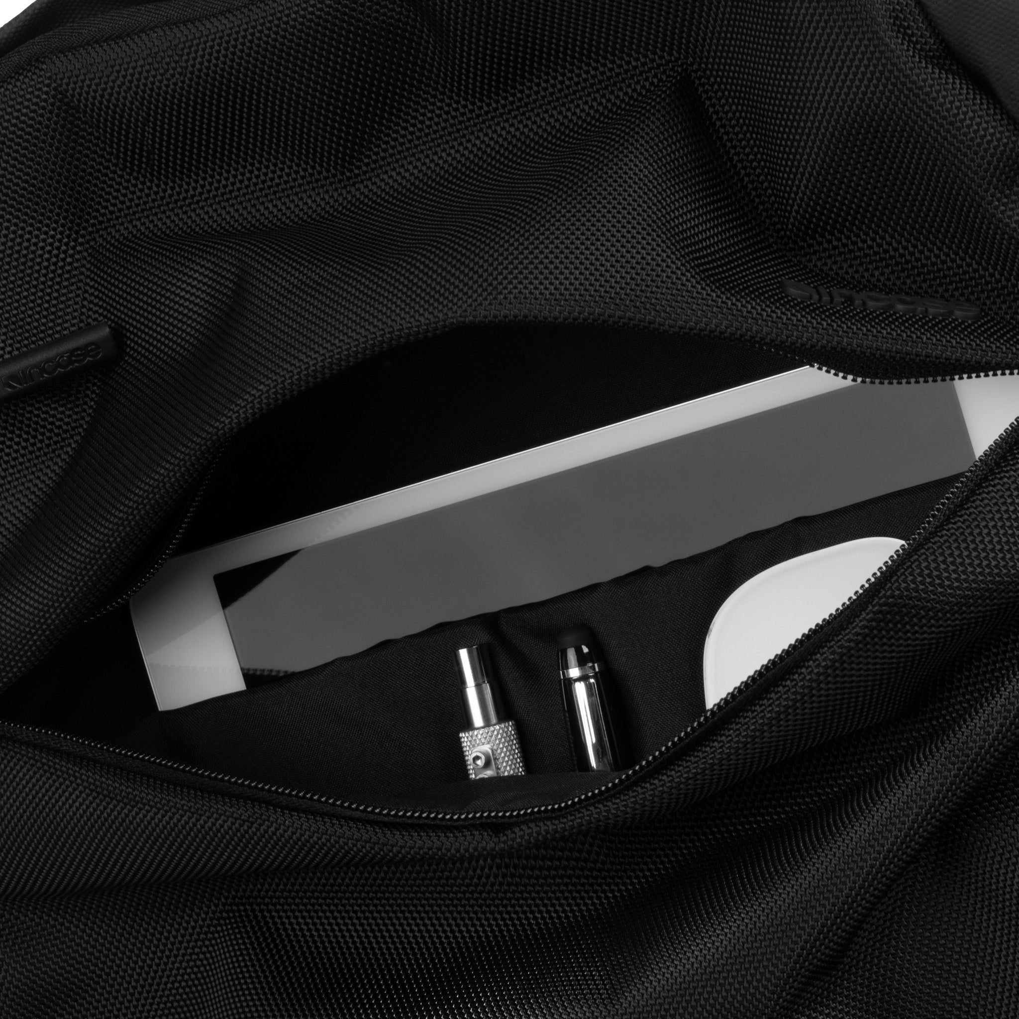 City Compact Backpack with 1680D Polyester 18L |