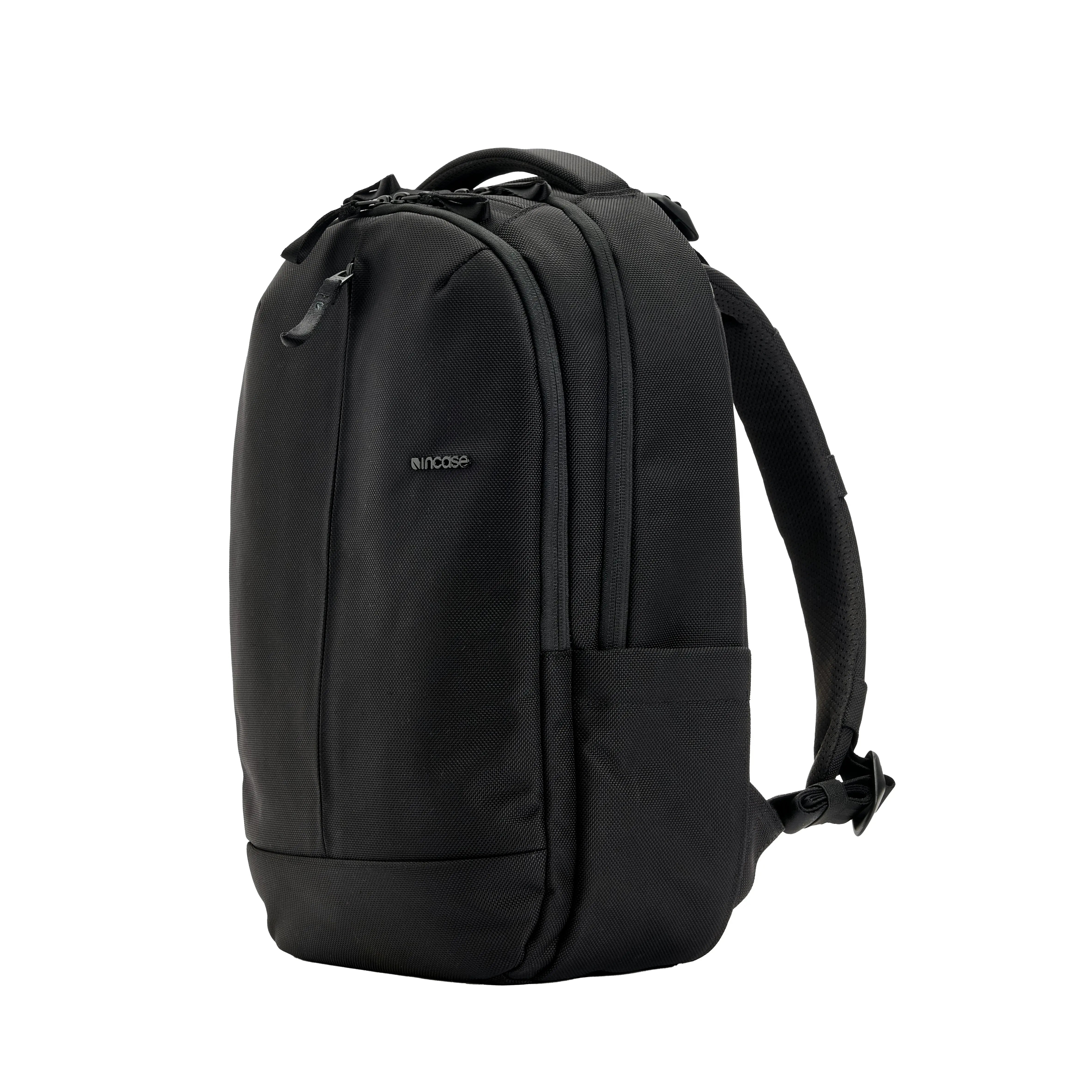 Tracks Backpack with Cordura® 18L Incase