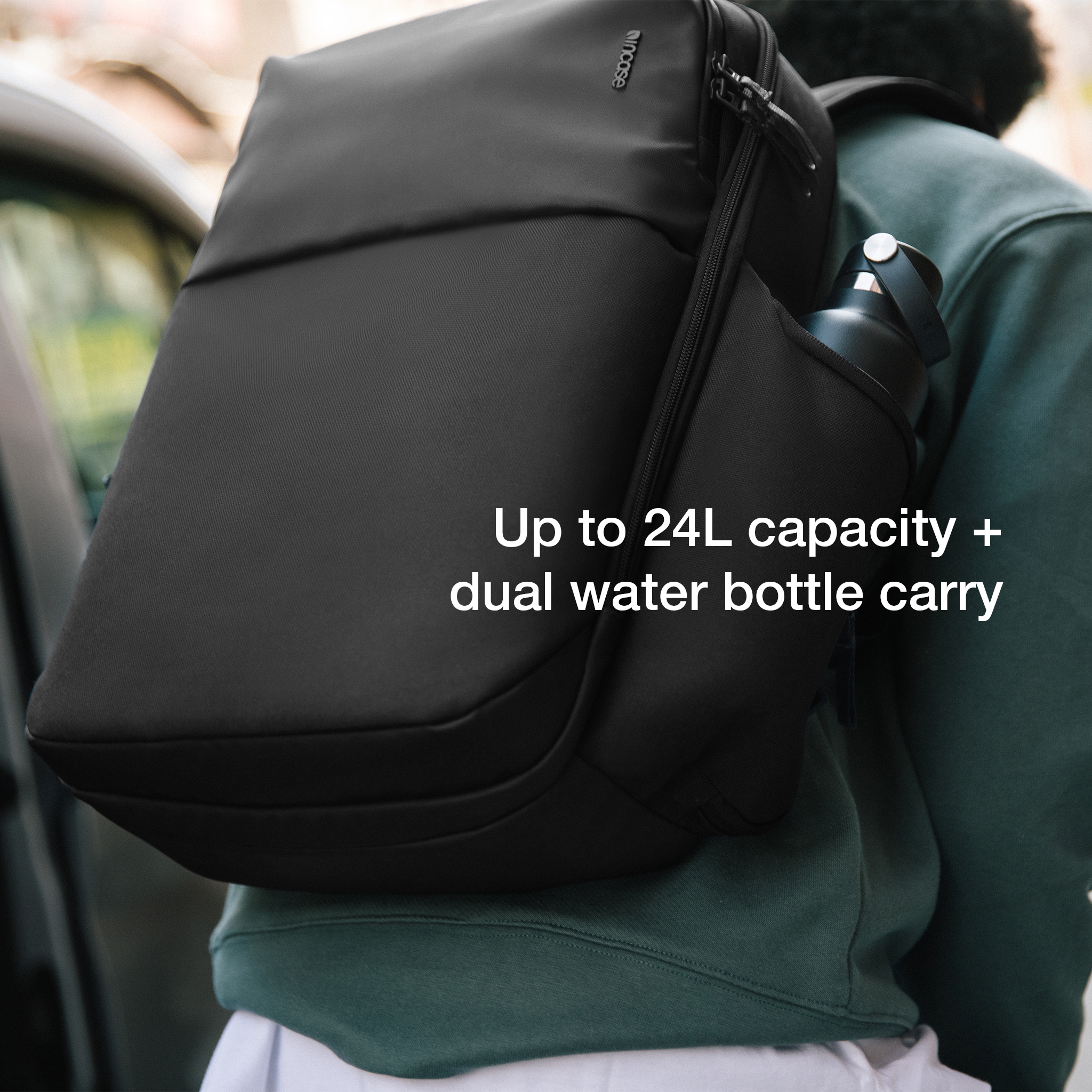 Up to 24L capactity and dual water bottle carry