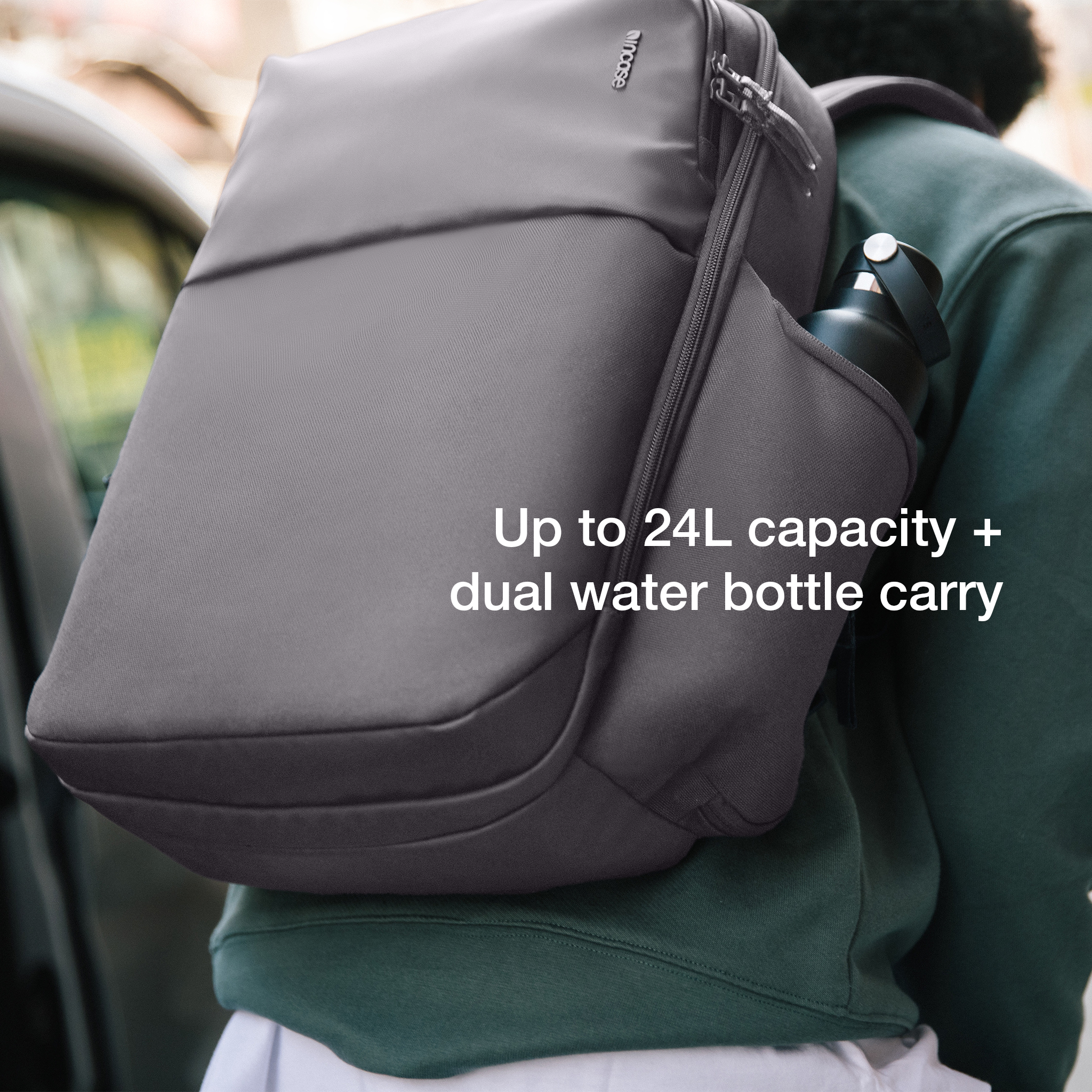 Up to 24L capactity and dual water bottle carry