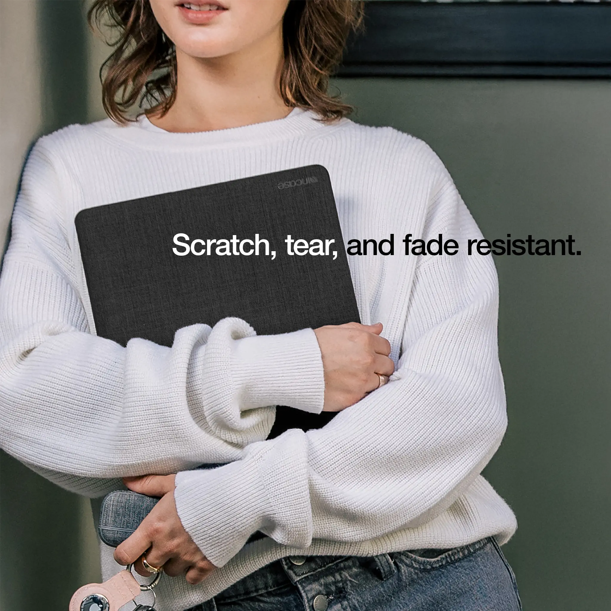 Textured Hardshell with Woolenex for 16" MacBook Pro (2019) |
