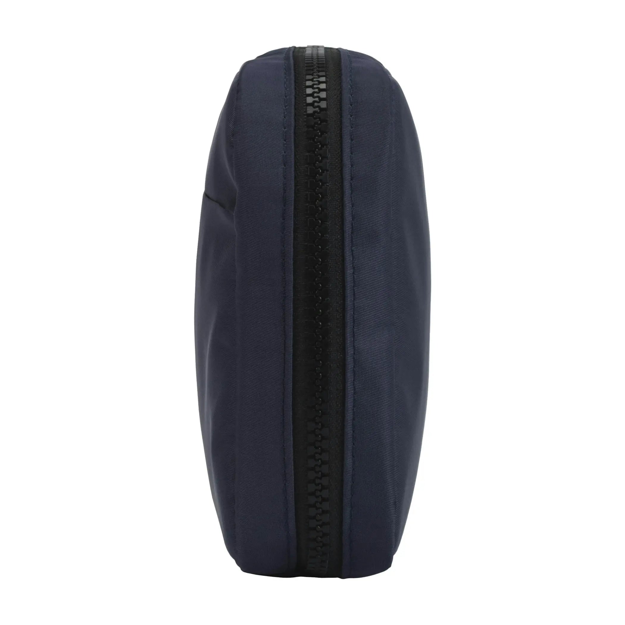 Accessory Organizer Incase