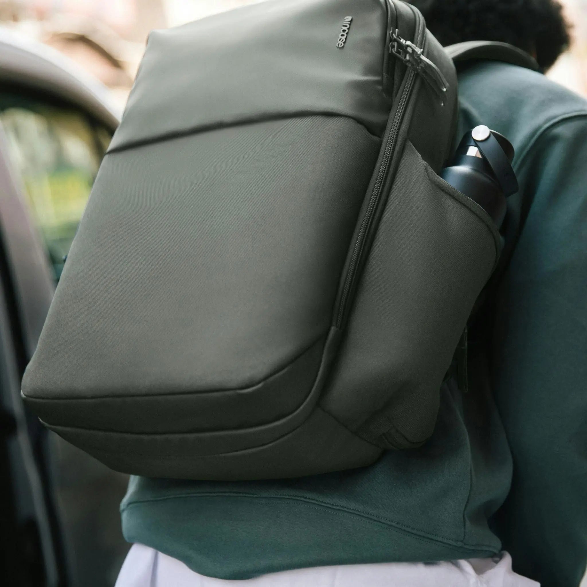 A.R.C. Daypack With ReSpun 100% Recycled Polyester 24L Incase