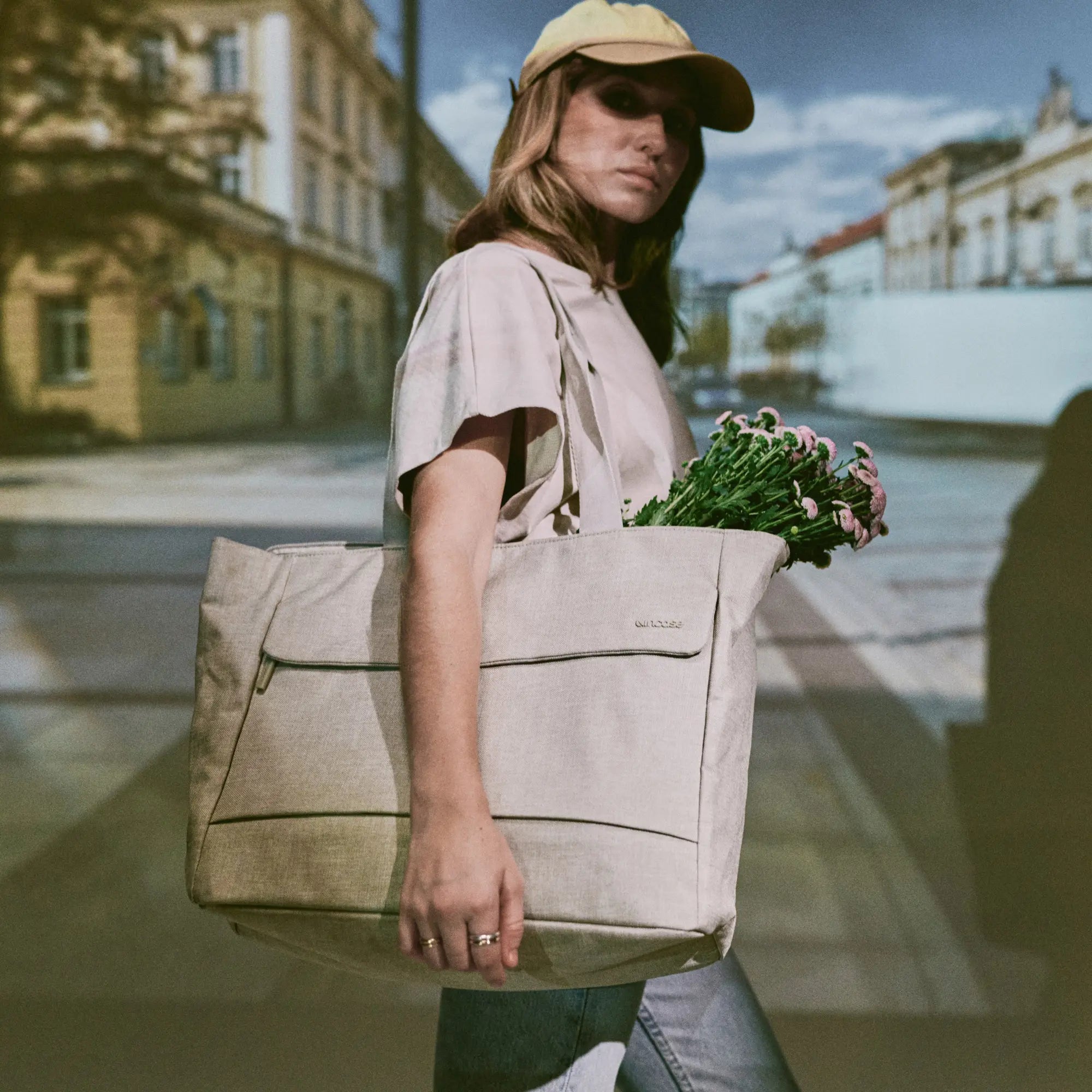 Incase Crosstown Tote with Woolenex - 25L | 