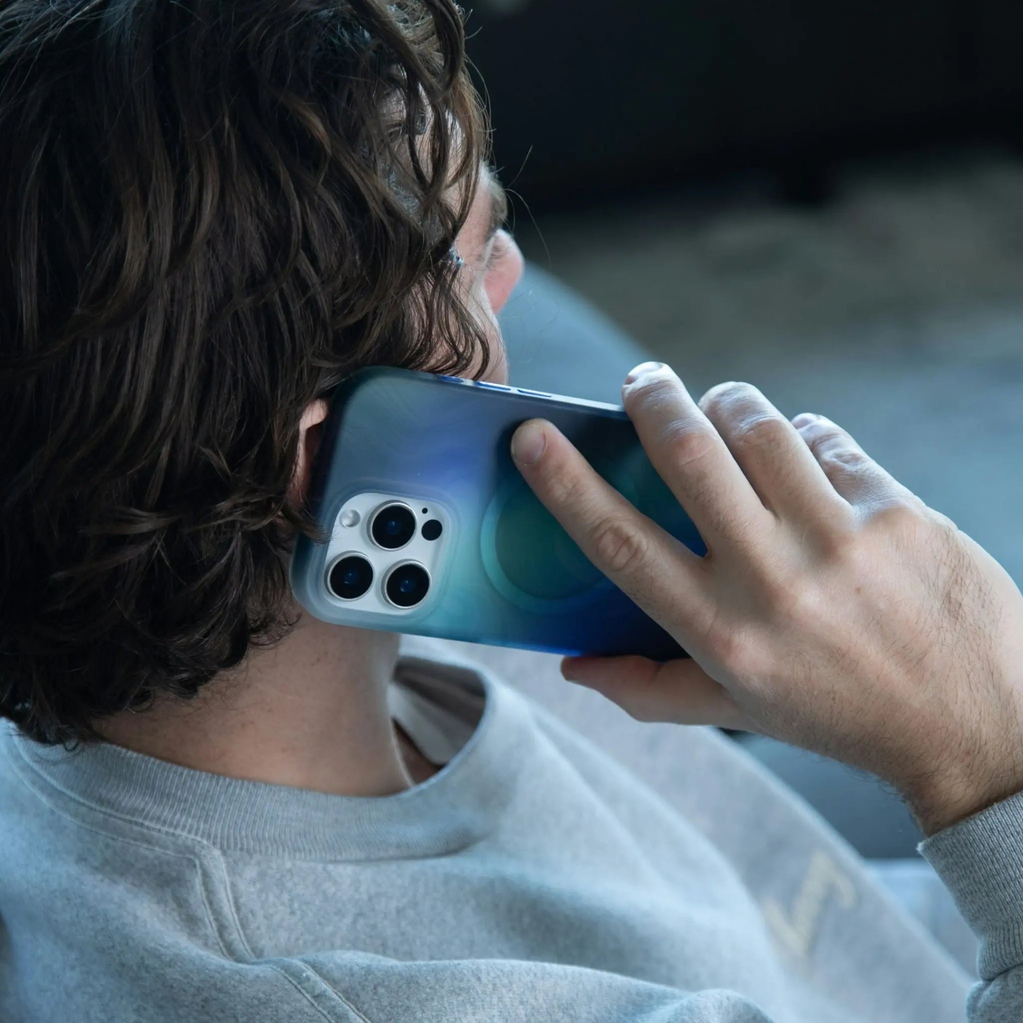 Halo Case with MagSafe for iPhone 16 Pro Incase