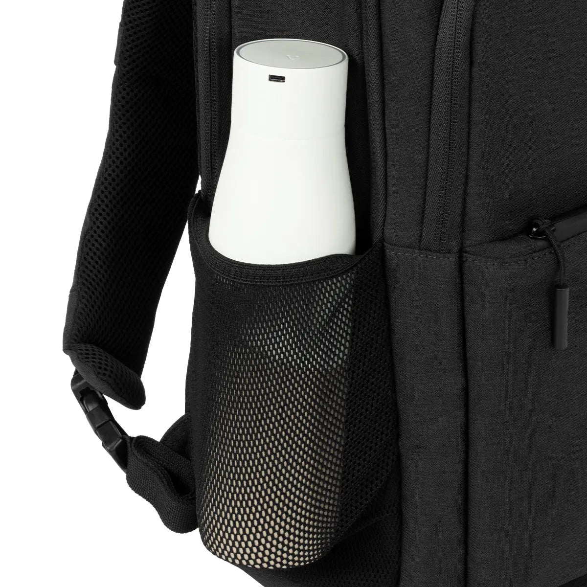 Facet Backpack 25L Incase