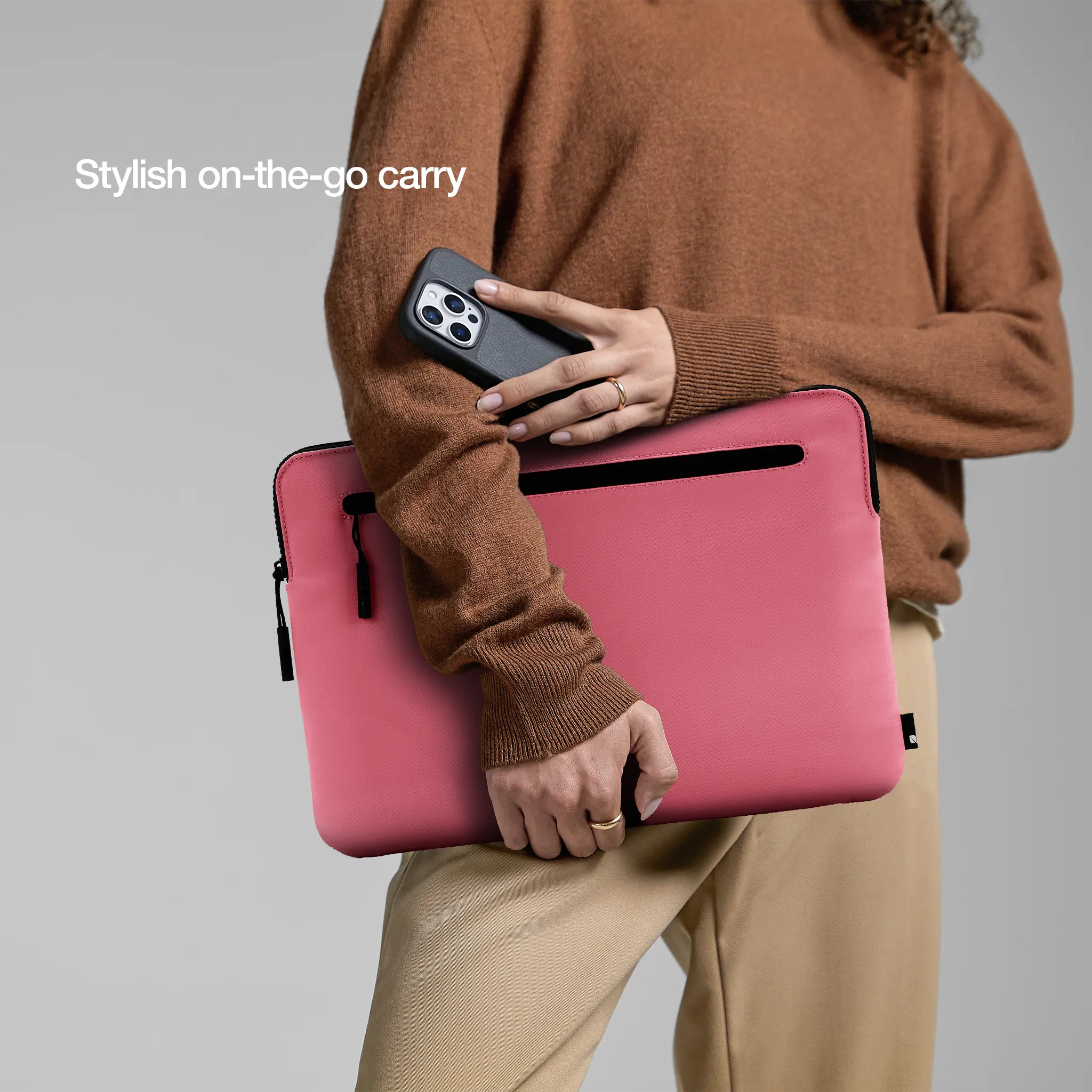 Compact Sleeve with Flight Nylon for 16" MacBook Pro (2016-2024) | 