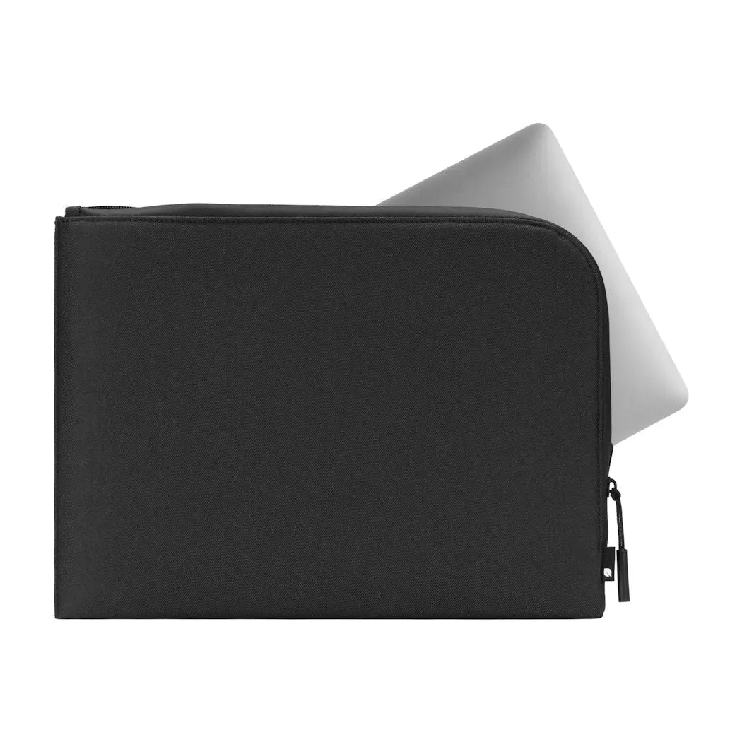 Facet Sleeve for 14" MacBook Pro (M1-M4, 2021-2024) Incase