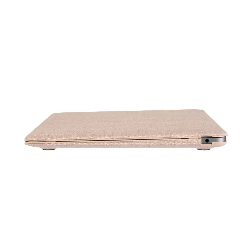 Incase macbook air 2018 hotsell