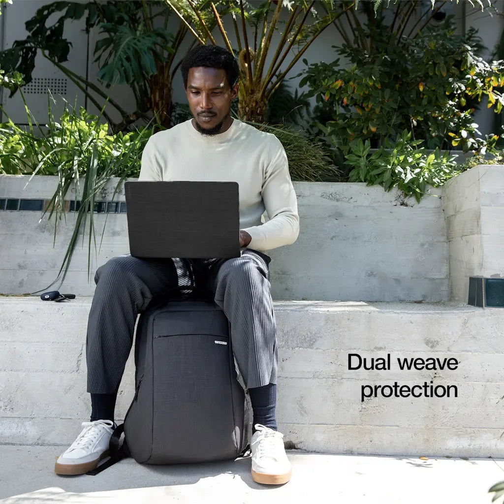 Incase Textured Hardshell with Woolenex for MacBook Pro 14" | 