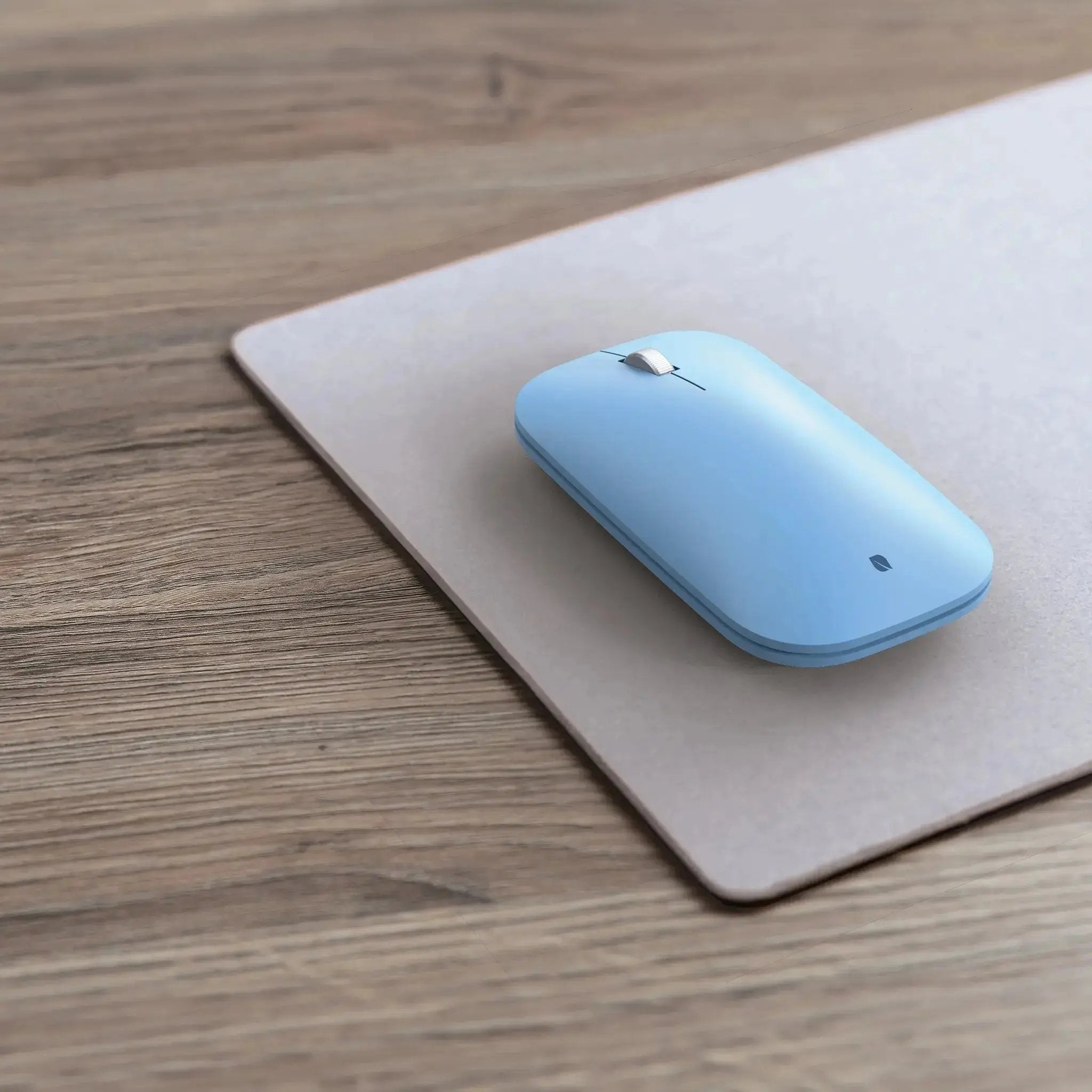 Modern Mobile Mouse Designed by Microsoft - Incase.com