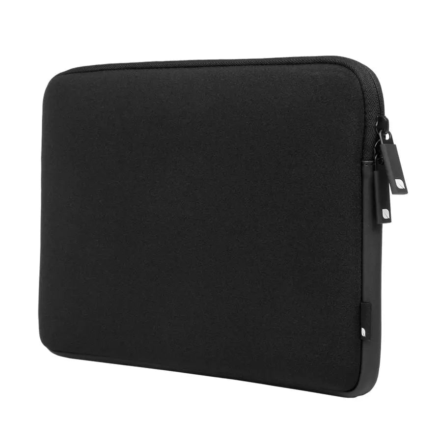 Black | Classic Sleeve featuring Ariaprene™ for MacBook (13-inch, 2010 - 2009) - Black