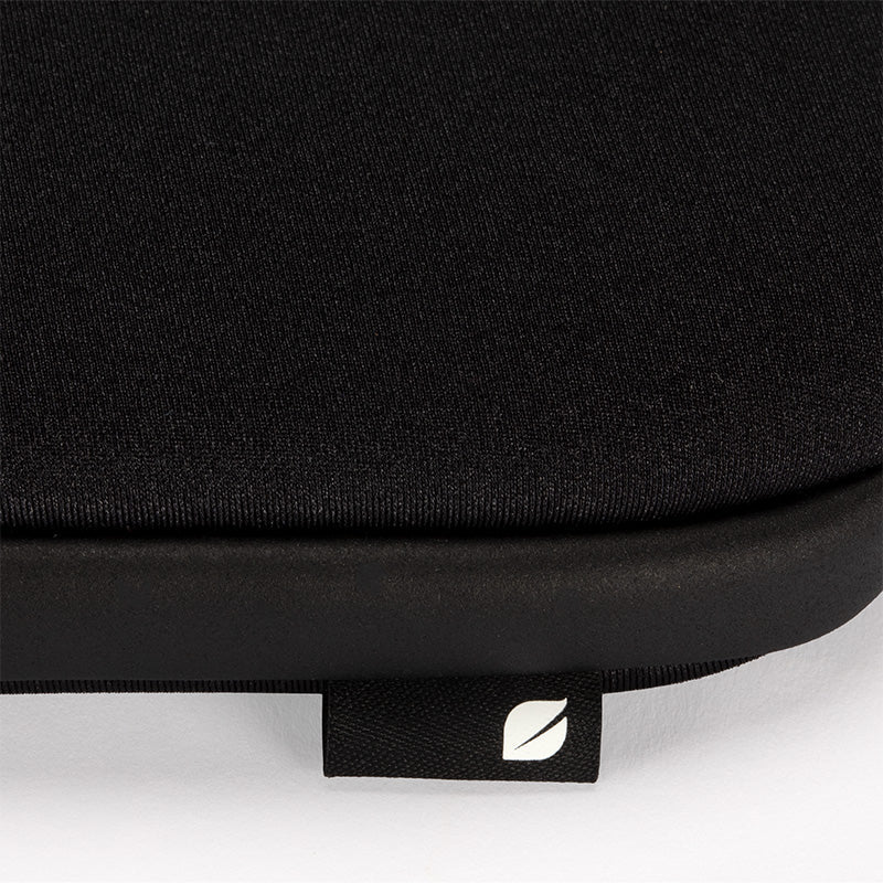 Black | Classic Universal Sleeve for MacBook Pro (15-inch, 2019 - 2008) - Black