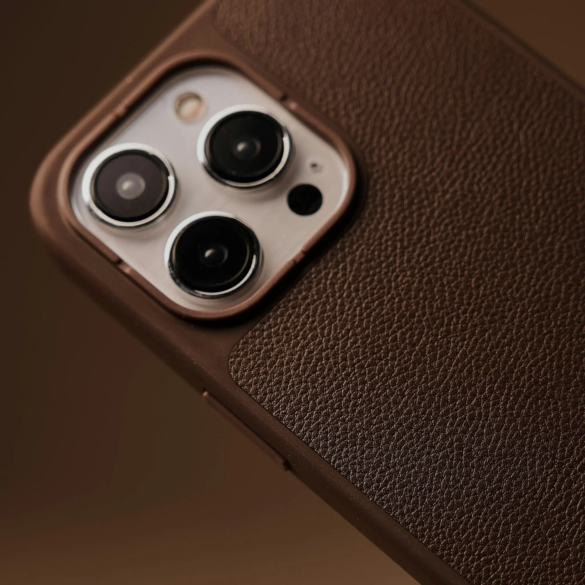 ICON Case with MagSafe for iPhone 15 Pro Max - Incase.com